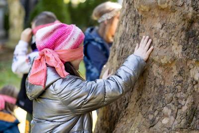 Stadt-Natur erkunden mit allen Sinnen